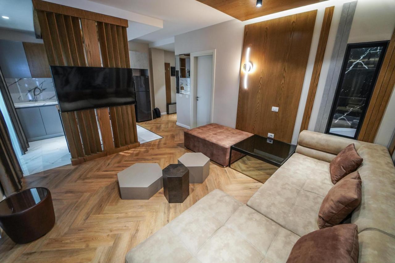 Haris Luxury Apartment No.4 Tirana Exteriör bild