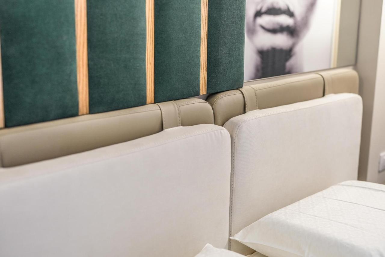 Haris Luxury Apartment No.4 Tirana Exteriör bild