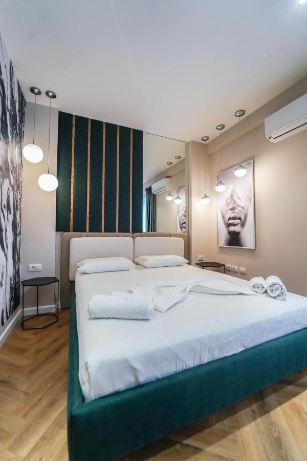 Haris Luxury Apartment No.4 Tirana Exteriör bild